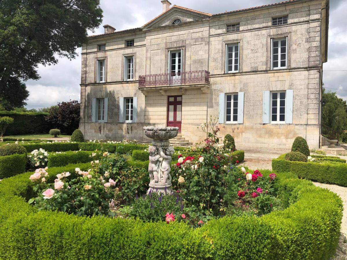 Les Croque-Notes, Chambres Et Table D'Hotes Lorignac Exterior foto